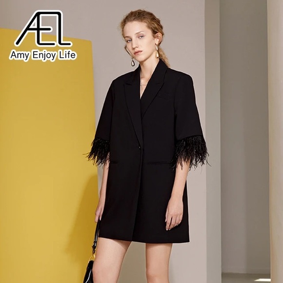 AEL Amy Enjoy Life Black One Button Blazer Feather Sleeve Mini Dress Size Small - Picture 2 of 14